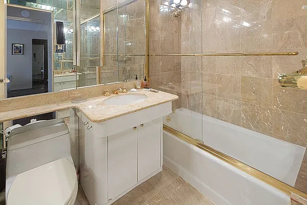 Rented by Miriam Izsak Realty  LLC | media 15