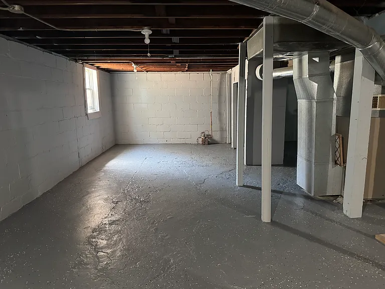 6309 N 33rd Ave — Photo 13