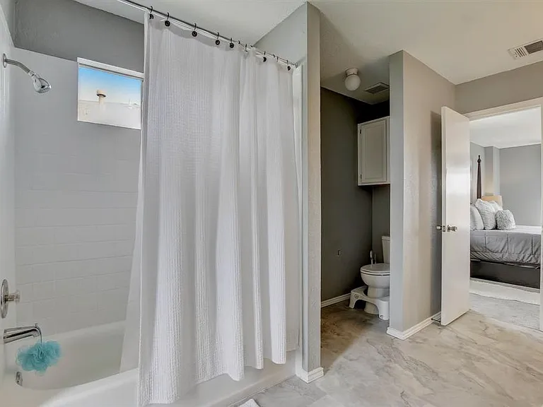 1417 Deer Ledge Trl — Photo 9