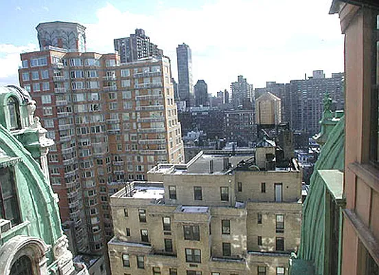 Rented by Verdi Square Realty | media 8