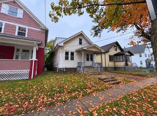 75 Crombie St, Rochester, NY 14605