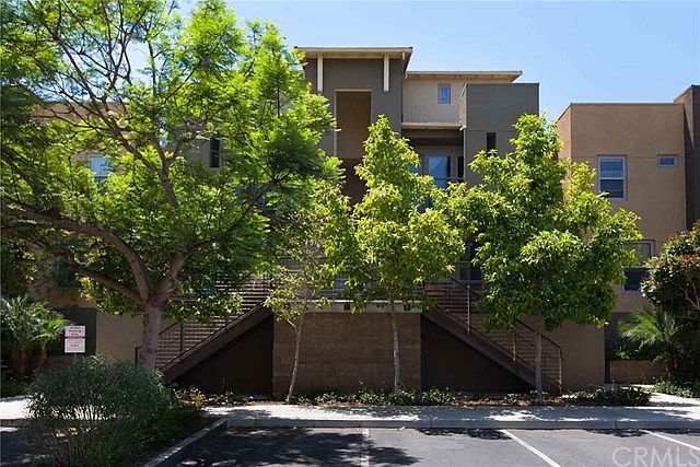 1st image of 5401 W 149th Pl Unit 9