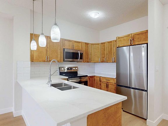 2nd image of 2370 Bayside Rd SW #1206