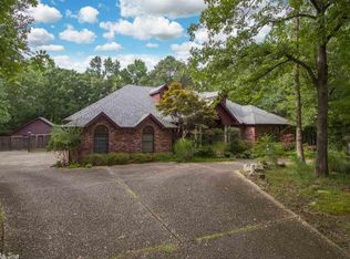 4 Woodsong Dr, Roland, AR 72135