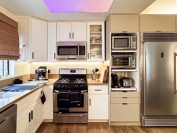 5th image of 729 S Hobart Blvd APT 1