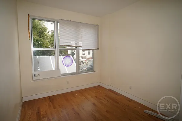 Rented by EXR | media 57