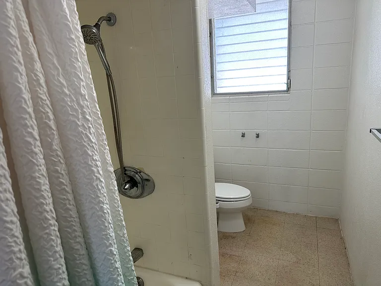3518B Waialae Ave #B-1 — Photo 6