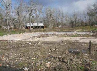 175 Stapper St, Bridge City, TX 77611