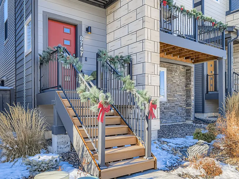 8747 Zeal Ct — Photo 2