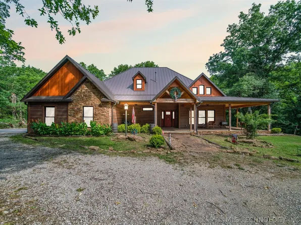 22268 S Walnut Ln, Claremore, OK 74019