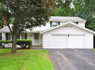 84 Hope Cir, Windsor, CT 06095