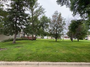 608 2nd St, Wilmot, SD 57279