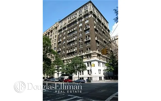 Sold by Douglas Elliman | media 15