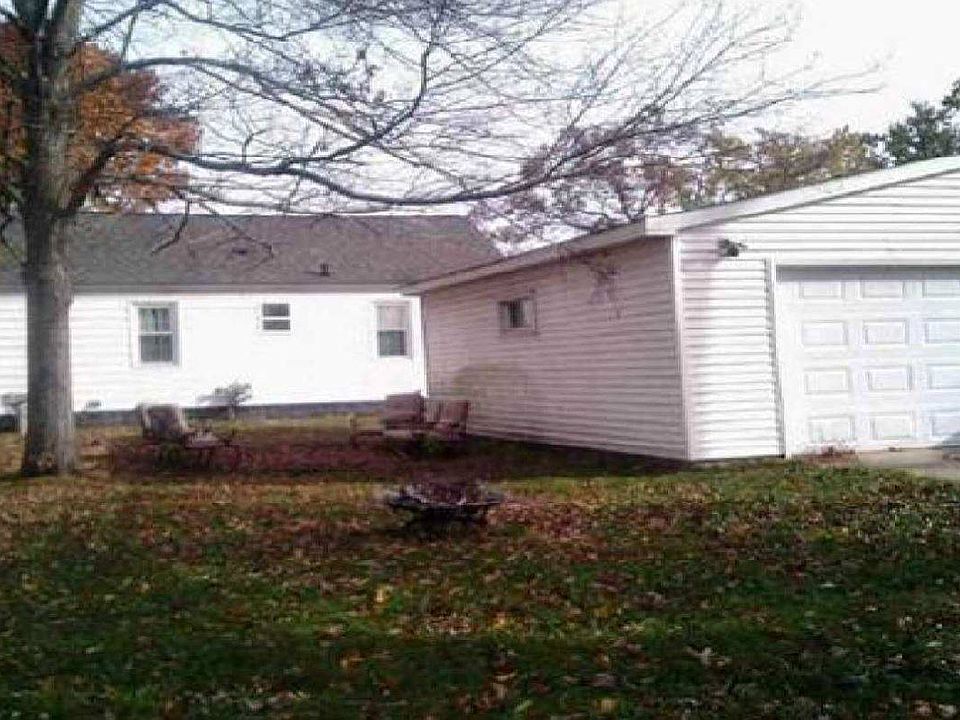 2nd image of 701 Fowler St