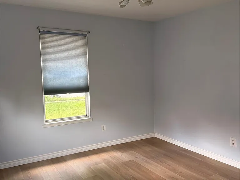 10415 Norton Dr — Photo 19
