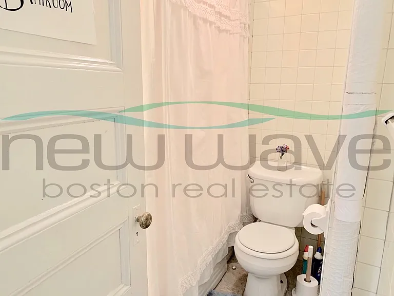 53 Joy St #2 — Photo 7
