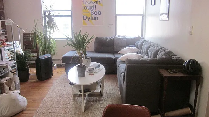 Rented by Nooklyn NYC LLC | media 4