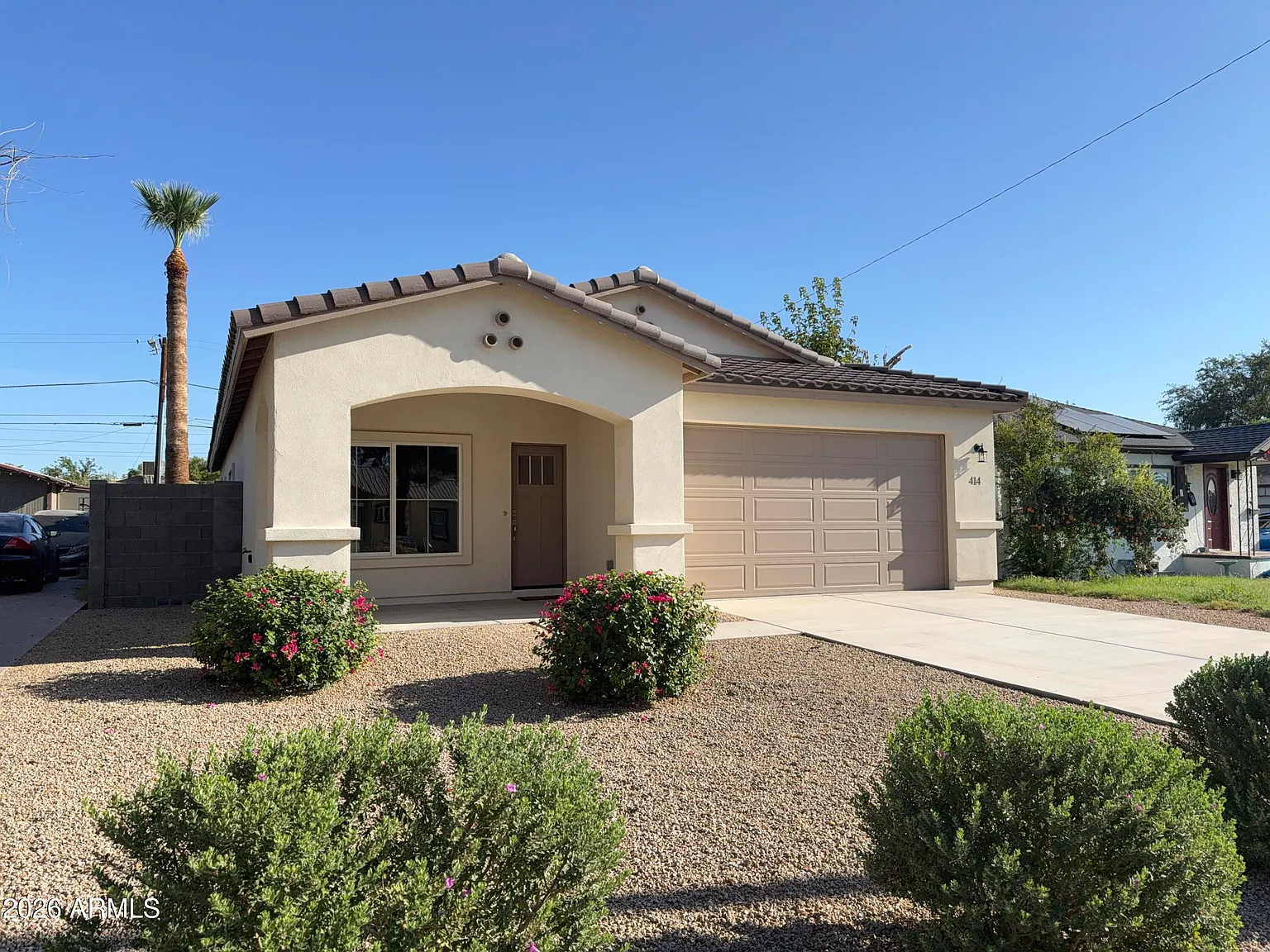 3 bed, 2.0 bath, 1723 sqft, $1,800 — Photo 2