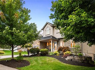 144 Endeavour Dr, Cambridge, ON N3C4C9