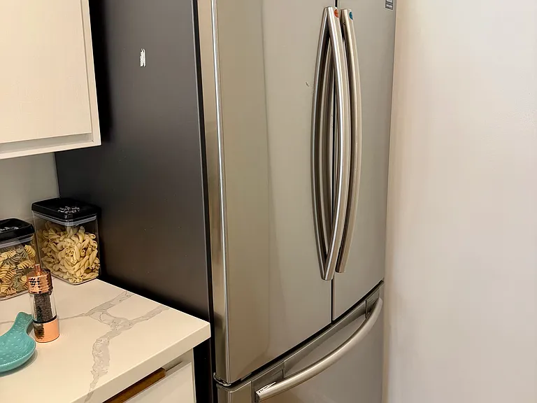 1814 N Serrano Ave #2 — Photo 6