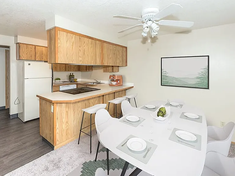 Township Eastside — Photo 18