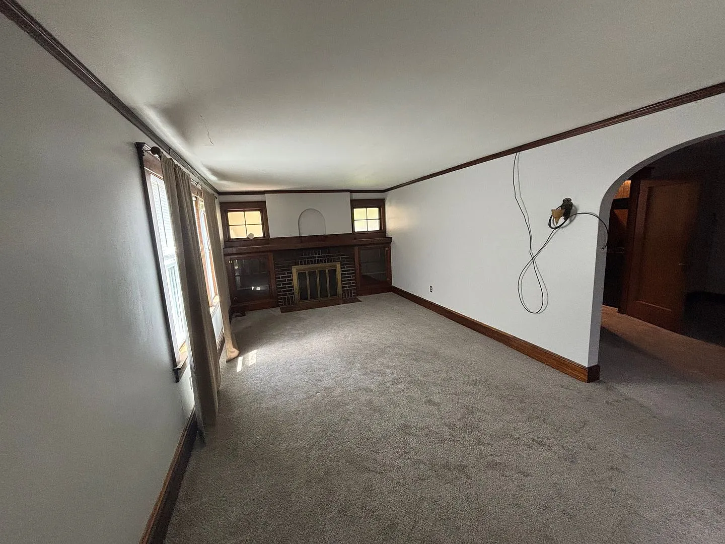 163 Ackley Ave — Photo 4