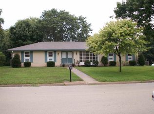 5407 Brookview Rd, Rockford, IL 61107