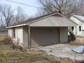 4th image of 30104 Hennepin St