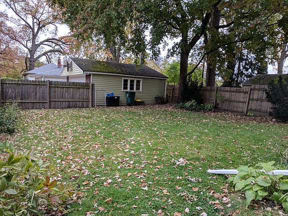 2nd image of 503 S Wilson Ave