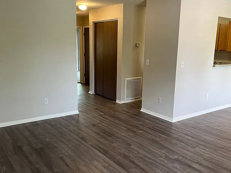 S-1031 Villa Cortez Apartments — Photo 7