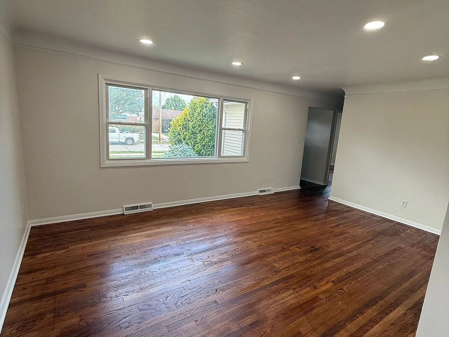 4188 East 187th Street - 1 — Photo 3