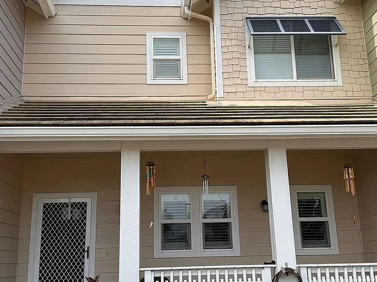 1166 Kukulu St #706 — Photo 1