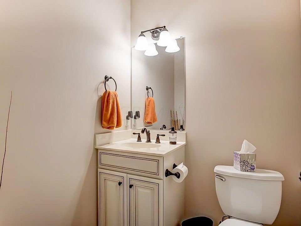 1st image of 5749 Travis Pointe Ct