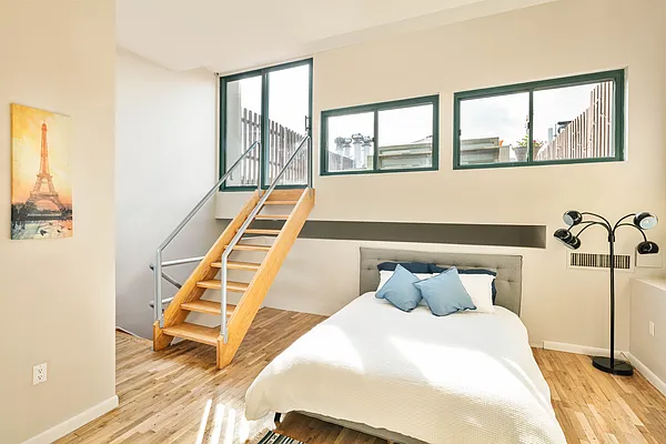 Sold by Compass | media 16