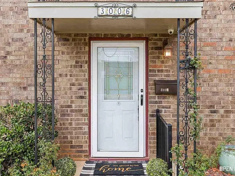 3006 Barrywood Dr — Photo 2
