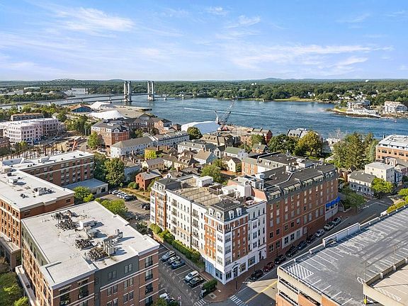 3rd image of 77 Hanover Street #11