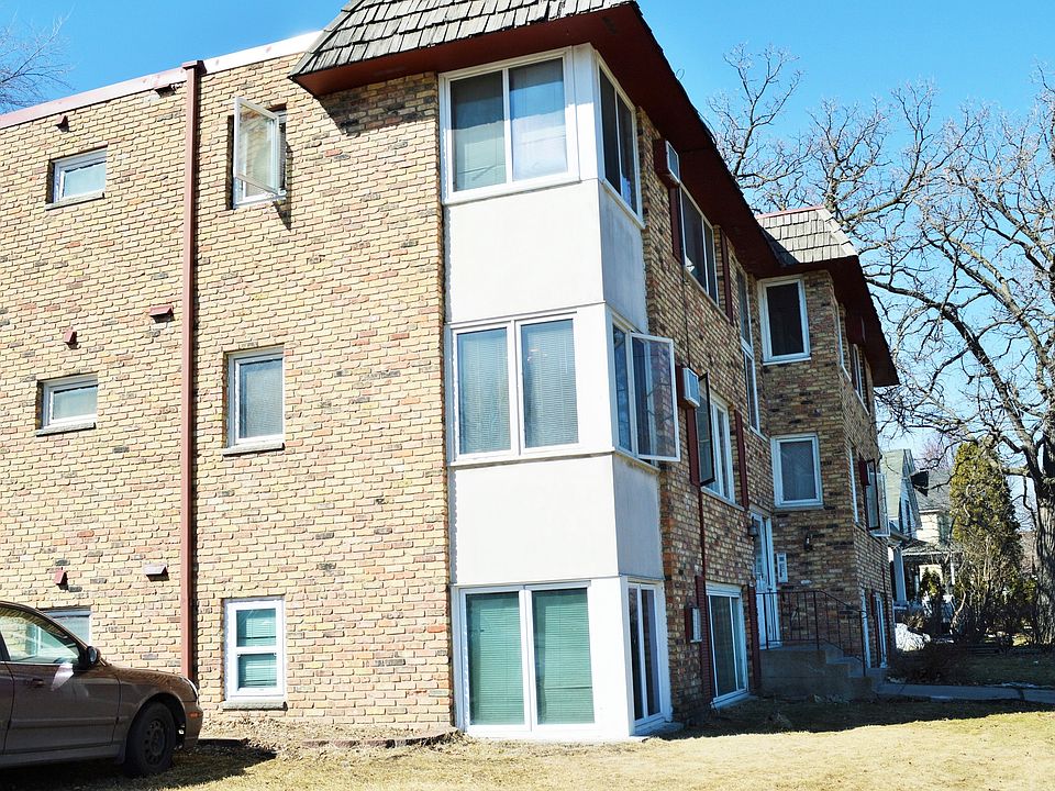 4329 Webber Parkway