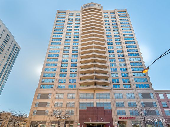 3rd image of 200 N Jefferson St APT 2310