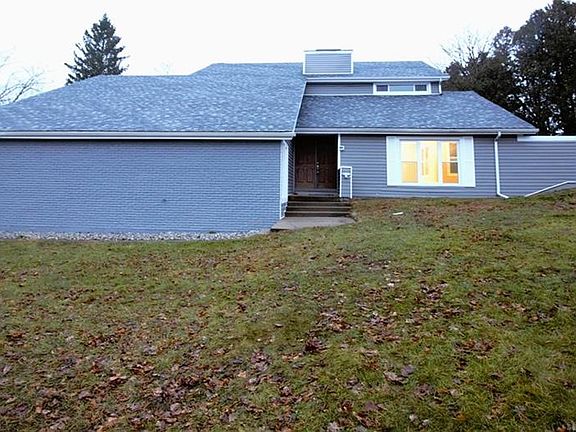 2nd image of 6730 Oak Field Dr