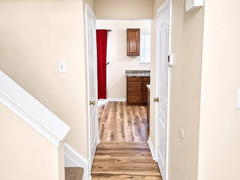 45275 Elkton Ln — Photo 4