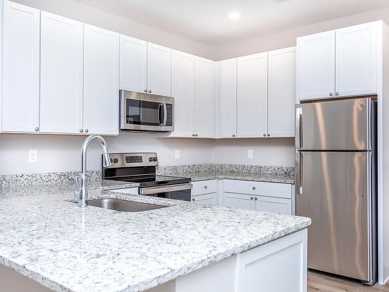 Westshire Townhomes — Photo 38