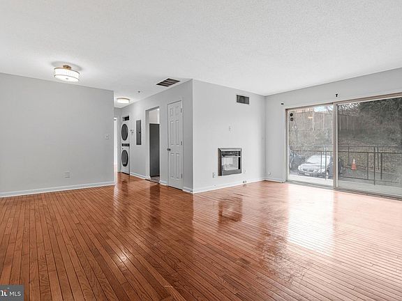 4th image of 2608 Wade Rd SE APT 202