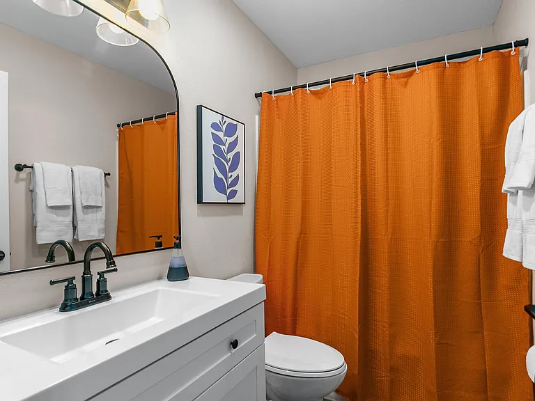 414 S Webster Ave #5 — Photo 10