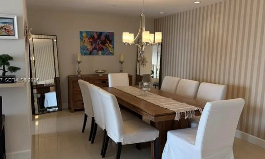 Turnberry Way, Aventura — Photo 2