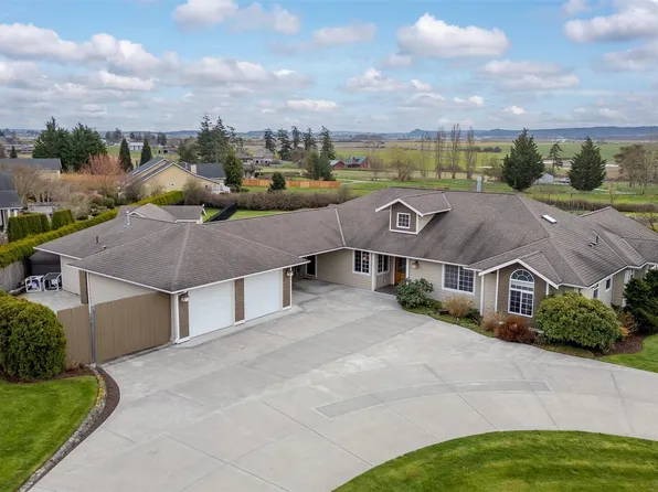 13192 Bridgeview Way, Mount Vernon, WA 98273