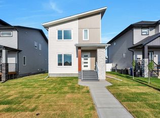 101 W Aztec Cres, Blackfalds, AB T4M0M2