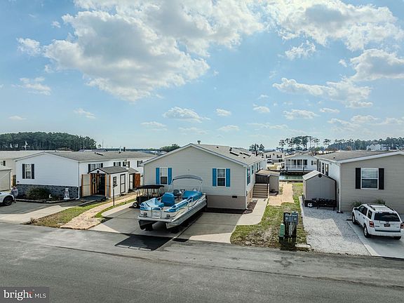 2nd image of 26217 Cove Dr