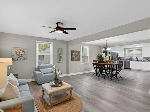 610 Morris Dr, Newport News, VA 23605