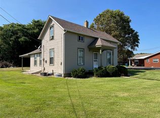 2801 N Center St, Maryville, IL 62062