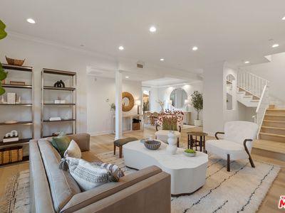 1032 3rd St APT 101, Santa Monica, CA, 90403